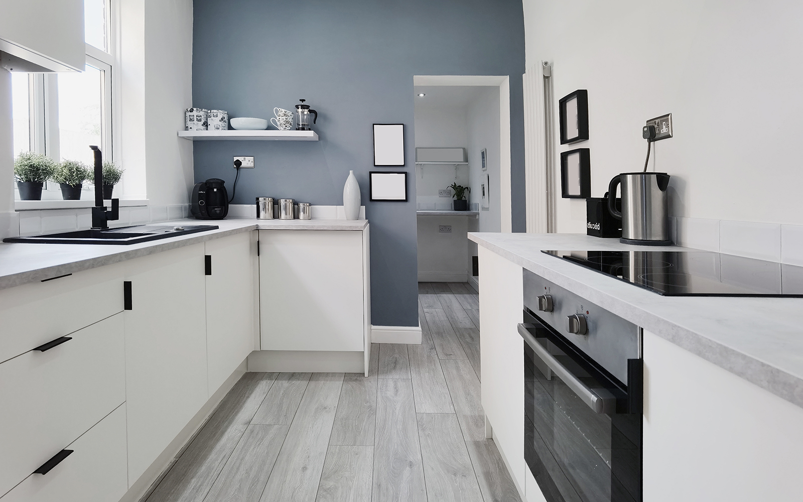 Reid’s Decorating Work